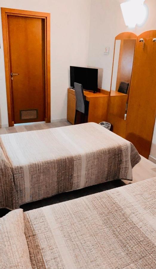 La Lanterna Hotell Colorno Eksteriør bilde
