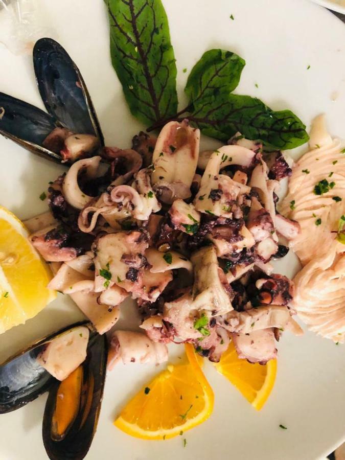 La Lanterna Hotell Colorno Eksteriør bilde